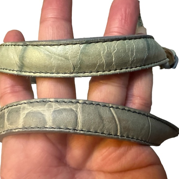 Rare Furla large leather handbag in sage green croc print 💚 perfect for travel - Picture 7 of 16